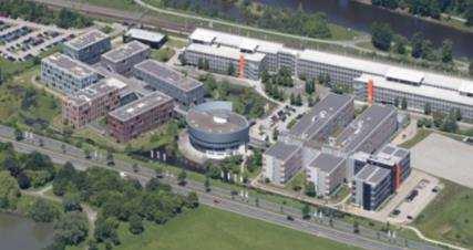 Wolfsburg AG Unternehmenssitz und Standort Das Forum AutoVision ist Unternehmenssitz der Wolfsburg AG Der Gebäudekomplex