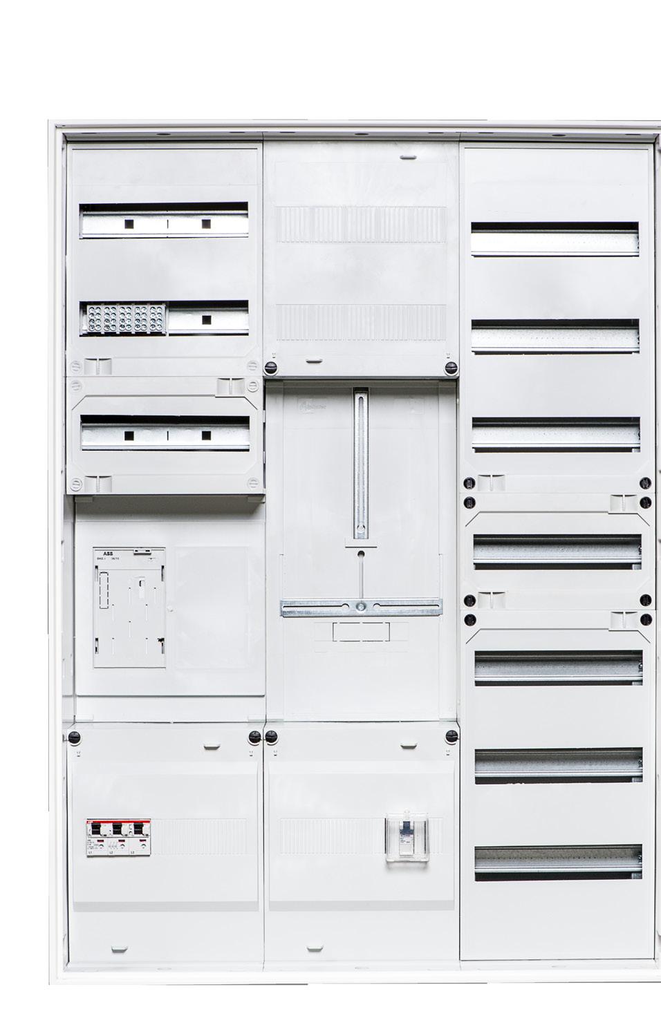 Die VDE-AR-N 4101:2015 Die VDE-Anwendungsregel 4101 beschreibt den Anschluss der Zählerplätze an das Hauptstromversorgungssystem sowie die Betriebs- und Umgebungstemperaturen.