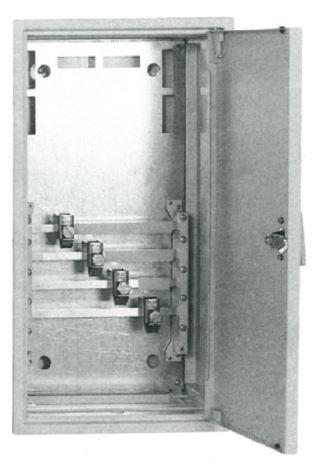 Anbaumöglichkeit an Schrank: unten, Klemme bis 95mm² 5-polig, Kabelsatz 70mm² ASK50-95 Bezeichnung - Anschlusskasten mit