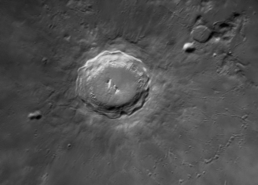 Mondbilder mit der ASI178MM (6) Krater Copernicus, junge isolierte Formation mit sechseckiger Form Celestron C11 SC XLT, Brennweite: 2.