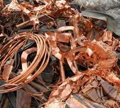 Aurubis ist auf den Beschaffungsmärkten herausragend positioniert Kupferkonzentrate Recycling Materialien Sonstige 20 % Chile 21 % Sonstige Ost-Europa 5 % 10