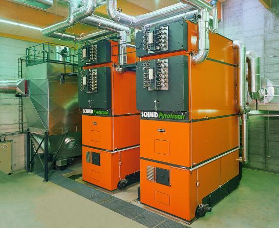 Heizzentrale Unterschubfeuerungen für trockenes Holz und Pellets mit 1 + 2 MW inkl.