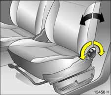 Kurz und bündig 3 Picture no: 13471h.tif Gepäckraum entriegeln und öffnen: Schlüssel linksherum in waagerechte und wieder zurück in senkrechte Position drehen bzw.