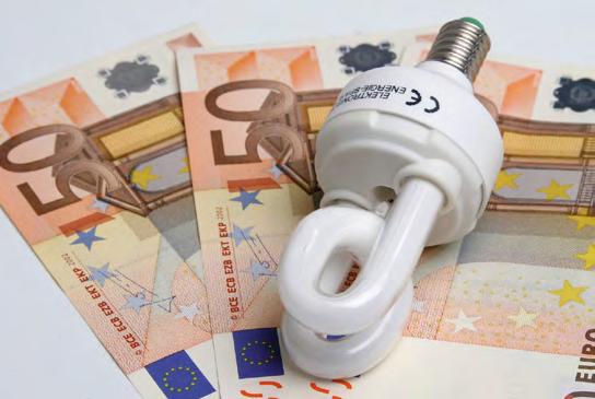 w LICHTKOSTEN 15 Bei den Lichtkosten sind nicht nur die Anschaffungskosten (Kaufpreis für Lampen und Leuchten), sondern zunehmend die Energiekosten bedeutsam.