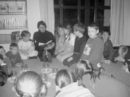 Am Mittwoch den 23.02.05, war für alle der Kasperl mit seinen Freunden zu Besuch im Kinderpark in Schweitenkirchen.