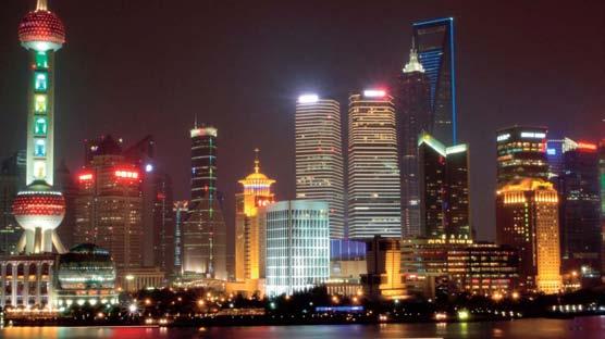 Zwei große fernöstliche Kulturen, auf dem Weg zwischen gestern und morgen, stehen im Mittelpunkt dieser Reise: In China begrüßt Sie die Boom-Town Shanghai mit ihren alten kolonialen assaden am Bund,