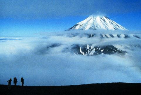 den spektakulärsten Vulkanen des Nordens und Südens: Tolbachik,