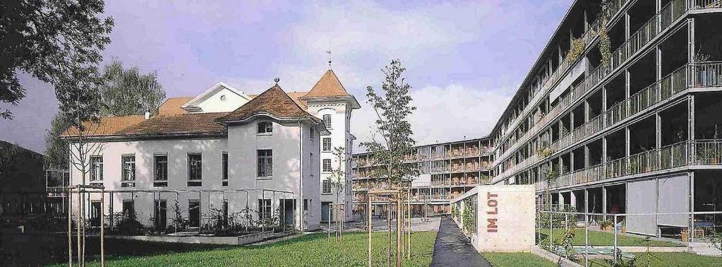Kurzbeschrieb Lage Die Wohnung liegt in der preisgekrönten und mehrfach publizierten Überbauung Im Lot im Zentrum von Uster. Uster ist eine aufstrebende moderne Stadt mit heute über 30'000 Einwohnern.