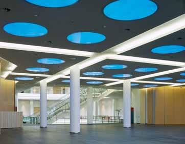 12 Referenzobjekte Harmonische Formen Congress Centrum Nürnberg In Nürnbergs Kongresszentrum gelingt der Spagat zwischen emotionaler Architektur, klarer Funktionalität und flexibler Technik.