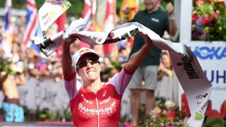 Aufgabe 6 Die 29-jährige Schweizer Triathletin Daniela Ryf gewann das Ironman-Rennen von Hawaii 2016 in der Rekordzeit von 8:46:51 Stunden. Ein Ironman-Rennen besteht aus 3.