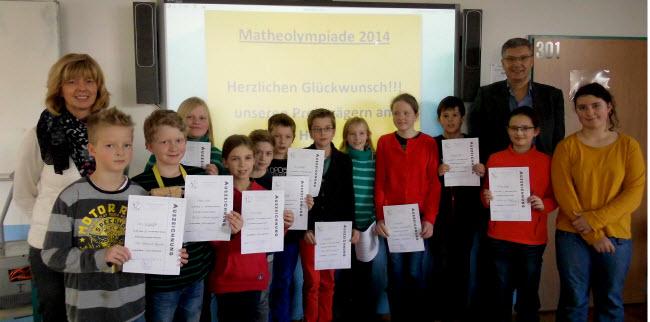 Erfolgreiche Teilnahme an der Mathematikolympiade Auch in diesem Jahr nahmen Schülerinnen und Schüler der Jahrgangsstufen 5 und 6 an der Mathematikolympiade teil.