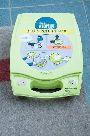 AEDs sind handlich und immer gut
