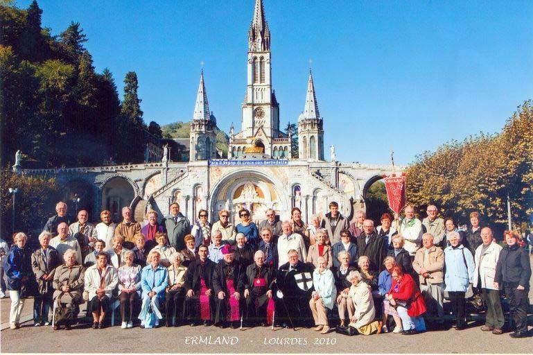 6 ERMLANDBRIEFE Tiefe Ruhe und Frieden Lourdes, Stadt der Wunder Von Annette Hennefeld Als ich Bekannten erzählte, dass ich nach Lourdes fahre, kam die erstaunte Frage, was willst du denn da?