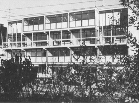 1969/72- Mehrfamilienhaus Alte Allee.