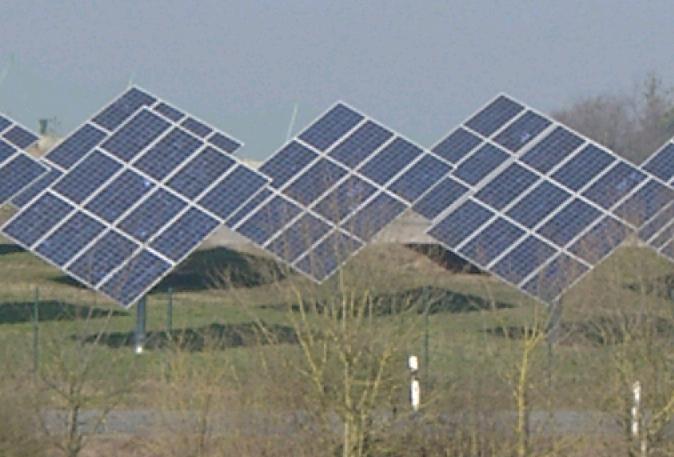 Kategorie Betriebe, Kommunen, öffentliche Einrichtungen Landkreis Neustadt an der Aisch Bad Windsheim Fotovoltaikanlagen auf der Energie- und Verwertungsanlage EVA Dettendorf - Errichtung von