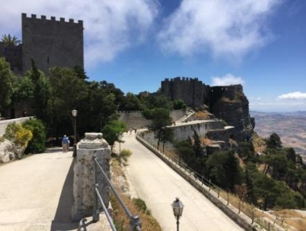 möchte uns auf dem Weg nach Erice noch die Salinen von Trapani