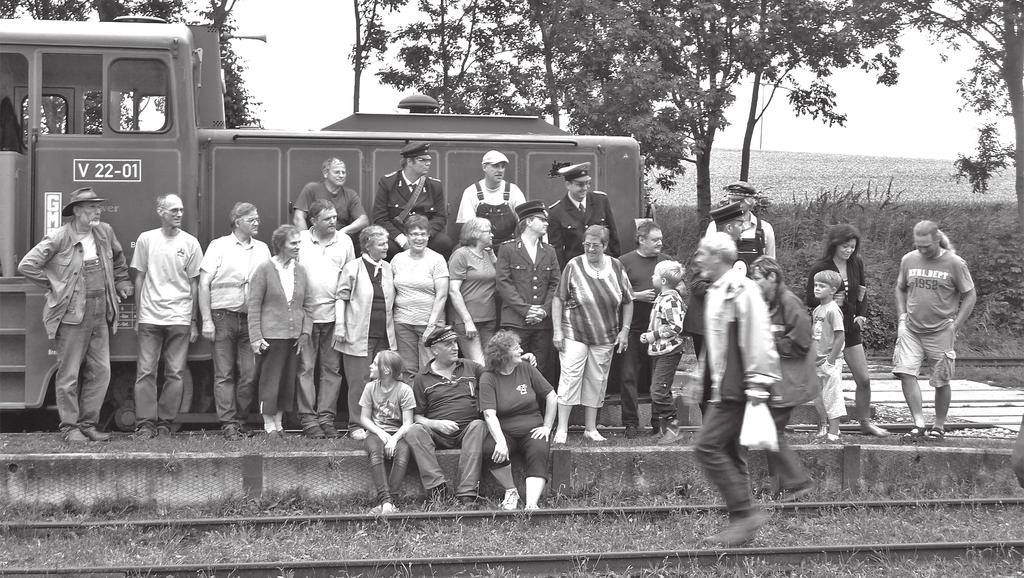 Bahnhoffest in Gramzow mit Halt in Damme Unterhaltsamer Tag, nicht nur für Eisenbahnfreunde Viele Bürger aus dem Amtsbereich Gramzow und Gäste aus Nah und Fern besuchten das 13.