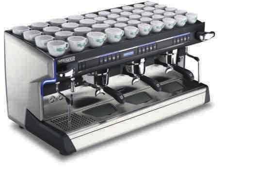 Espressotechnik Wasseraufbereitung Spültechnik Classe 9 USB RG 3 Standardausstattung Ergonomische Dampferzeugung - schnell - präzise - optimaler Bedienkomfort Automatisches Reinigungsprogramm