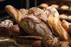 Der Bäcker ist da! Mögliche Dekorvarianten, auch kombinierbar: Mediterano Wenge Anthrazitgrau Wörmann Verkaufsanhänger revolutionieren den Bäckereiverkauf.