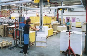 Umfangreiche Zubehörpalette Mehrachsige Systeme Kundenspezifische Ausführungen ISO 9001-zertifizierte Produktion Kurze Lieferzeiten Robotertechnik Verpackung und Palettierung Dank der