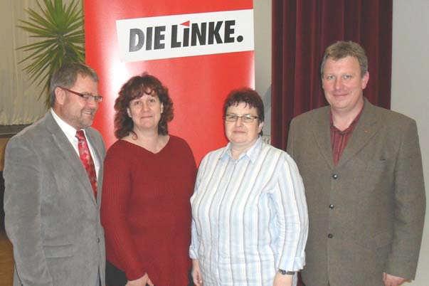 Der Ilsenburger Landtagsabgeordnete André Lüderitz, der die Harzer LINKE seit 2006 führt, wurde mit 91,2 Prozent der Ja-Stimmen für weitere zwei Jahre in seinem Amt bestätigt.