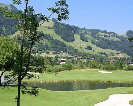 Wunderschöner Golfplatz auf 30 ha Areal, praktisch inmitten von Kitzbühel und in unmittelbarer Nähe zum Grand SPA Resort A-ROSA gelegen.