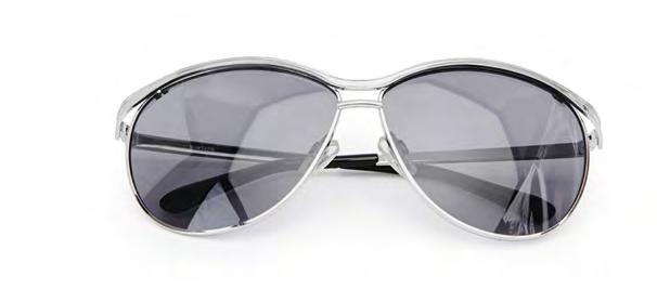 Sonnenbrille Topaktuelles Modell mit Metallrahmen in trendstarkem Design.