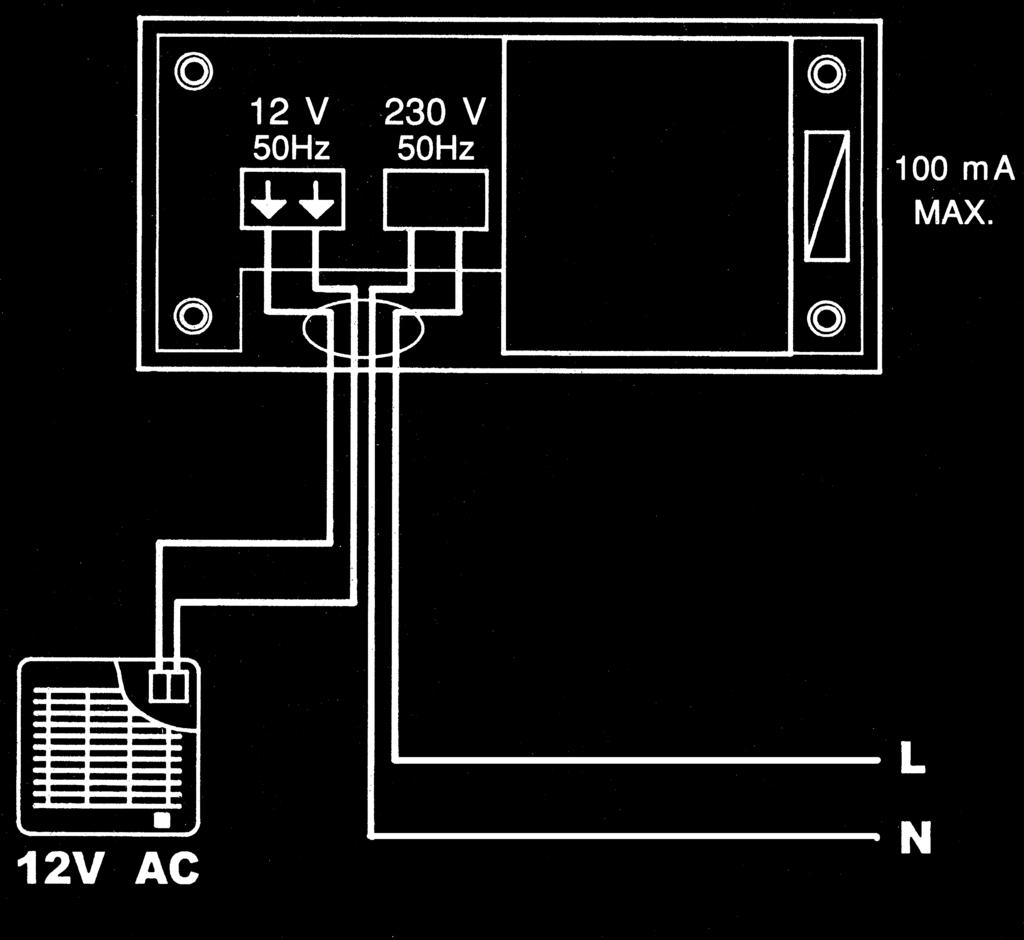 SQA Zur raumluftabhängigen Steuerung eines oder mehrerer Ventilatoren.