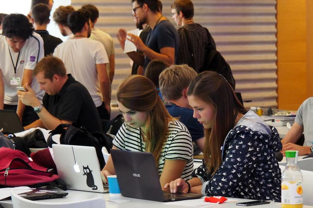 Auch die SBB und ihre Partner bieten an HackZurich zwei Problemstellungen Am Freitagabend um 21:30 Uhr, wenn die meisten an den Ausgang denken, beginnt ein Workshop zum Thema «Reisen in der vierten