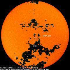 B24. Was versteht man unter Sonnenaktivität, unter der Sonnenfleckenrelativzahl, unter dem Solar Flux welchen Einfluss hat sie auf die Kurzwellenausbreitung?
