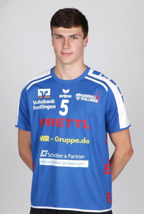 Mein bester Handballmoment? Jeder Schlusspfiff, wenn man gewonnen hat 10. Am Handball fasziniert mich? Die Fans von Pfullingen 11.