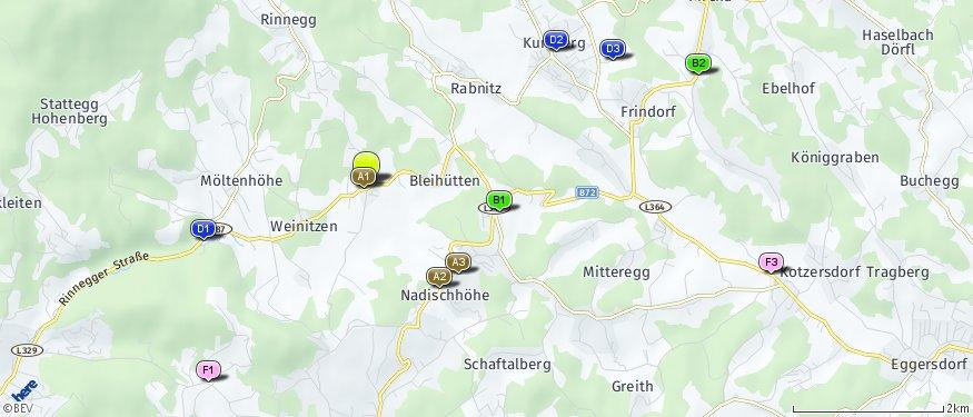 Gastronomie und Ausgehen Der hellgrüne Punkt markiert den Immobilienstandort, die Einrichtungen im Umkreis werden mit farblichen Pins angezeigt.