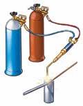 Chemische Reaktionen dieser Gase untereinander erzeugen nach der Entzündung eine Flamme, die dicht hinter dem Flammenkegel eine reduzierende Flammenzone aufweist. Die Höchsttemperatur beträgt 3200 C.