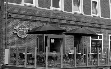 Gönnen Sie sich mal eine Pause mit einem ordentlichen Kaffee, einem Stück Kuchen oder einem Eis. Kommen Sie ins Café Draegers in die Hauptstraße 20 in Bad Kleinen (zwischen Bahnhof und Apotheke).