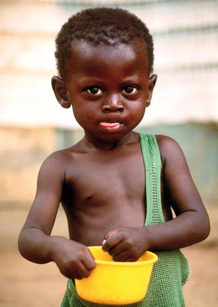 Es gibt sicher unzählige Gründe morgen nicht nach Afrika, Asien und Südamerika zu fliegen, um einem Kind Schutz vor Hunger, verseuchtem Wasser und Krankheiten zu bieten.
