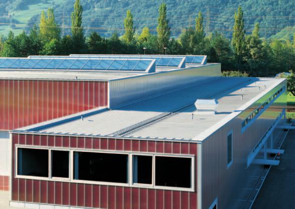 Dieses Dachsystem ist ideal für Bauvorhaben, bei denen Bauherren, Planer und Architekten besonderen Wert auf Wartungsfreiheit, Langlebigkeit und die Sicherheit einer harten Bedachung legen.