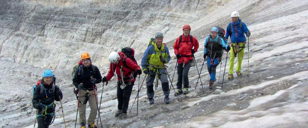 TOURENBERICHTE Bericht: Billinger Manfred Klettersteige in der Brenta Mitten im heißen Sommer machten sich ein paar wackere Klettersteigler auf den Weg in die Brenta.