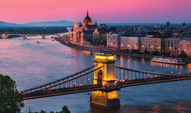 Willkommen an Bord der MS Amadeus Brilliant***** Die Donau ist und bleibt faszinierend. Deshalb haben wir aufgrund vieler Nachfragen diese schöne Flusskreuzfahrt noch einmal ins Programm genommen.