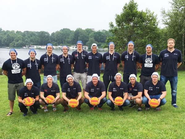 Die Mannschaft des DSV 98. Männer- Wasserball- Ligen des Schwimmverbandes NRW: In der 2. Wasserball- Liga wurde die 2. Mannschaft des ASCD NRW-Meister 27:5 Punkten. In der 2. Wasserball-Liga Frauen erreichte die SGW Essen den 5.