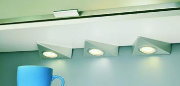 Designleuchte LED Triangel Triangel LED Beleuchtungs-Sets mit Zentralschalter Material: Edelstahl / Kunststoff Farbe: