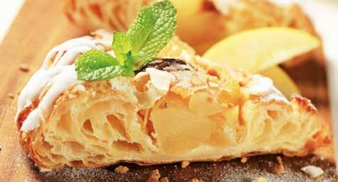 Unsere Partner: Dessert Desserts Apfelküchle an Dessertsauce mit Vanillegeschmack (1,11,12) // apple pancakes with dessert sauce
