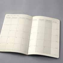 A5: 135 x 210 mm CONCEPTUM Kalender 2018, Vintage Hardcover // Soft-Touch-Beschichtung und geprägte Naht // rotes