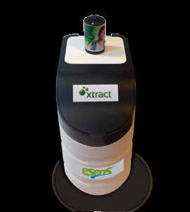 Xtract mixing system Die Superkonzentrate Xtract im Format Bio Cap und Doy Pack können mit einem neuen Mischer, der mit 15L-Behältern (für Säulen der Portalwaschanlagen) und 80L- sowie 150L-Behältern