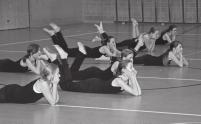 60 VereinsNews Pöstli Abschlussabend der Sportgruppe Gymnastik und Tanz Die Gymnastikgruppe der Nachwuchsriege und der Aktivriege des ESV Eschenbach hat an einem gemeinsamen Jahresabschluss den