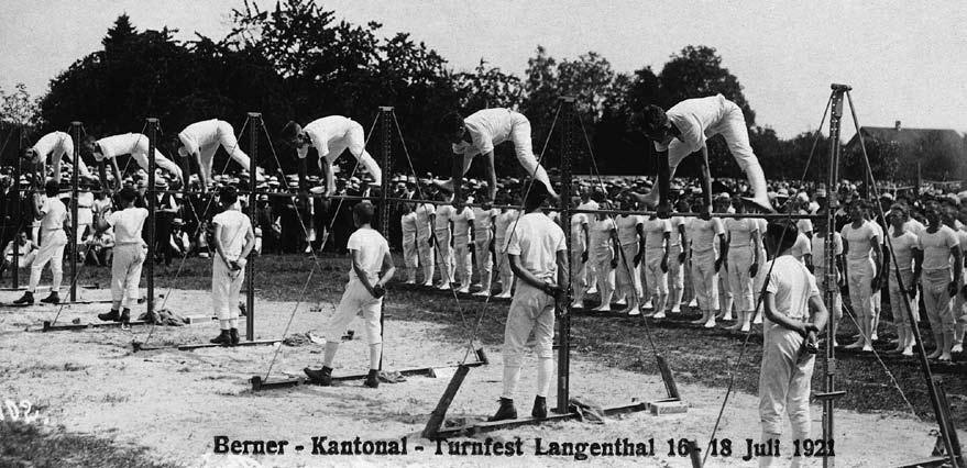 Bernisches Kantonalturnfest Langenthal 1921. bittere Pille für das Vereinsleben: Die Mitglieder mussten auf die beliebten abendlichen Aktivitäten verzichten.