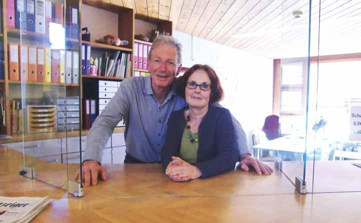 AUS DEM GEMEINDEHAUS Das letzte Heimleiterehepaar geht in Pension Daniel und Monica Güttinger haben 14 Jahre lang das Alters- und Pflegeheim Biberzelten geleitet.