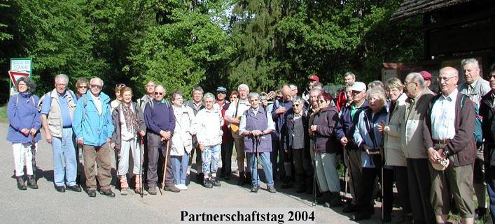 Dabei wird besonderer Wert auf die Verdauungswanderung nach dem Mittagessen gelegt.