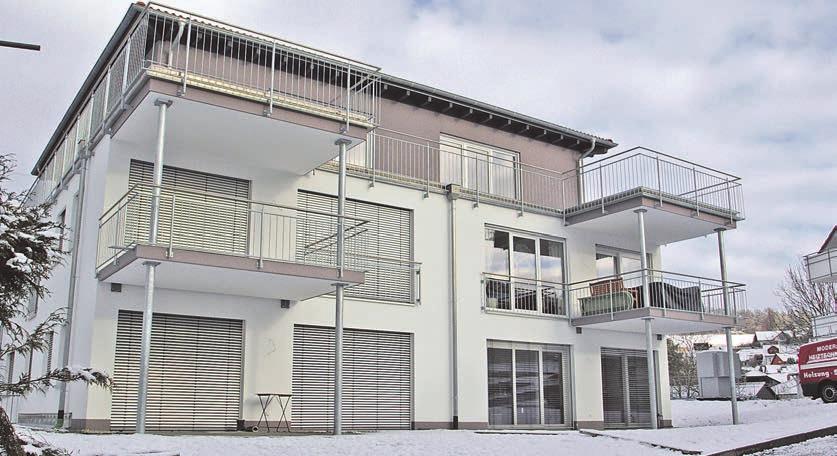 In den nun fertig gestellten Neubau in der Schlittenwiese 8 in Stockach-Hindelwangen sind laut Klaus Gohl junge Familien, Paare in der Familiengründungsphase und Senioren eingezogen.