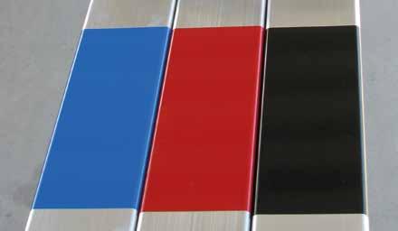 Art.-Nr. 50200 in drei Farben lieferbar JOBASPORT -Hallenfußballtor Mehr Spaß bei Hallenturnieren durch diese Tore.