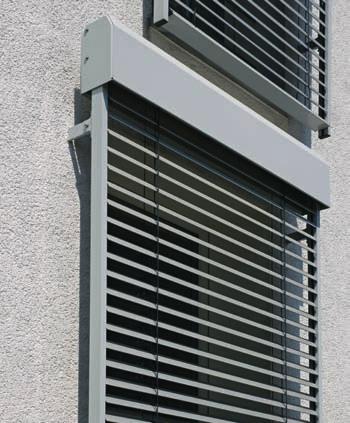 0 Speziell für die Anforderungen moderner Gebäude konzipiert, steuert die WAREMA climatronic nicht nur Ihren Sonnenschutz, sondern auch Beleuchtung, Lüftung und Fenster sowie Heiz- oder
